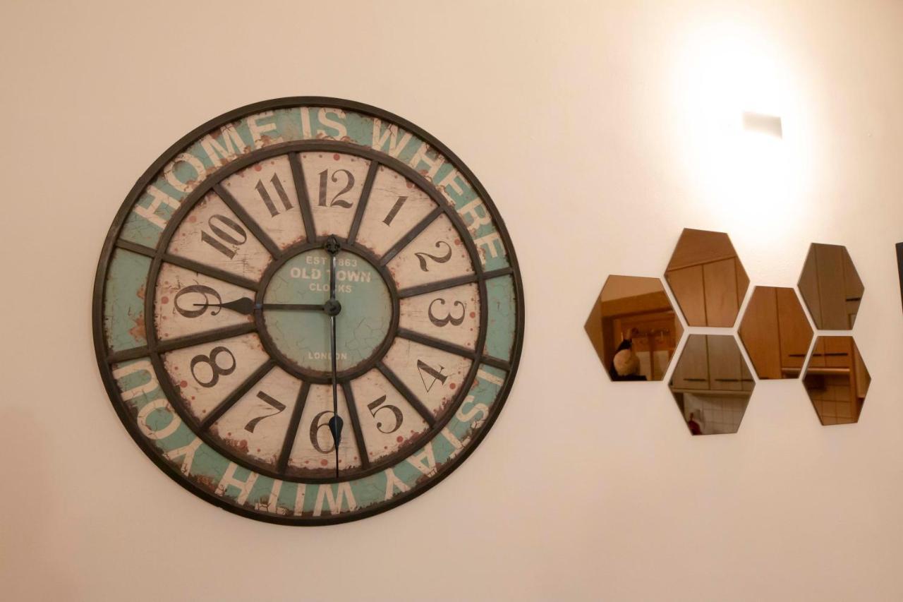 Apartamentos Erlueta Calatayud Eksteriør billede