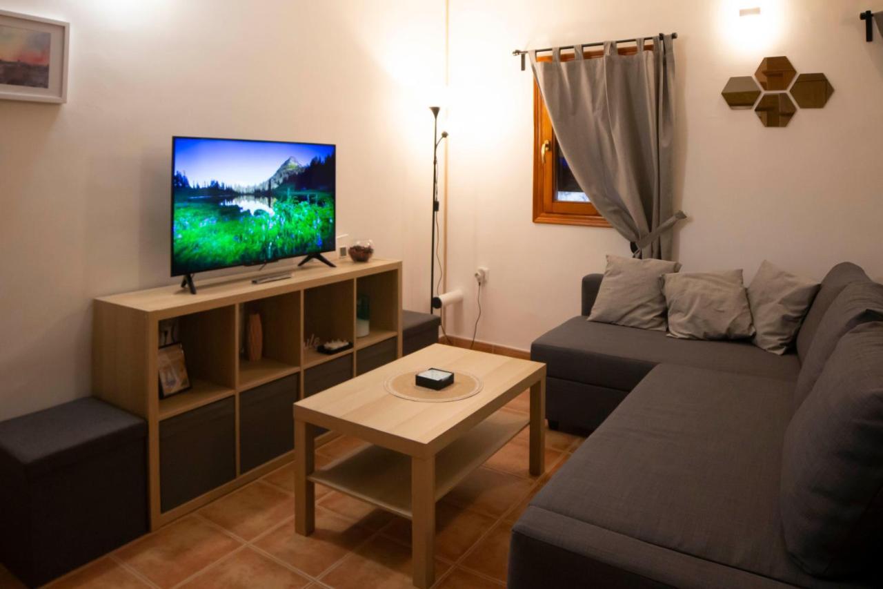 Apartamentos Erlueta Calatayud Eksteriør billede